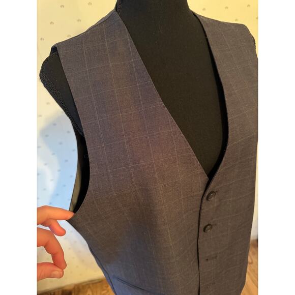 LAVARD Wool Gray Plaid Vest Size Medium - Picture 3 of 5